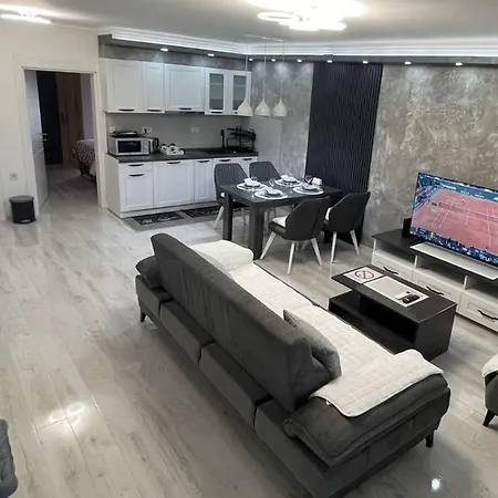 Manda Apartment